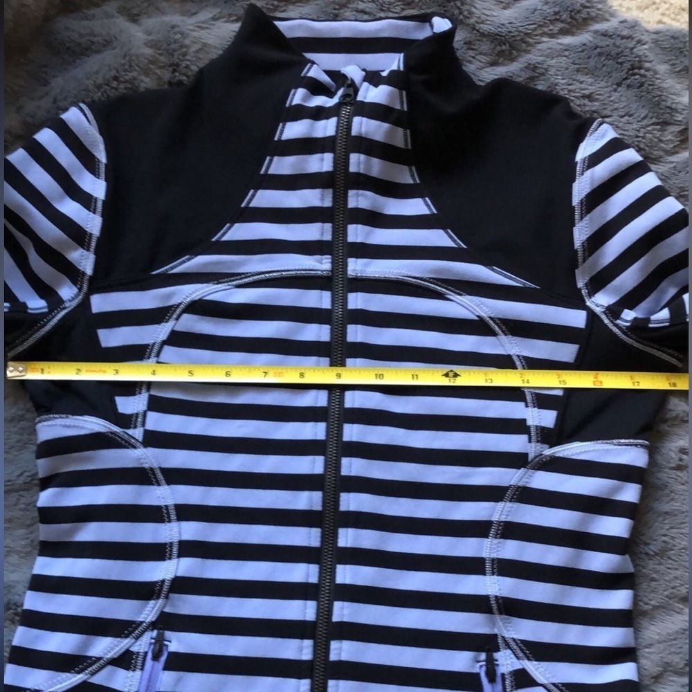 [LULULEMON] Forme Jacket - Picture 12 of 13
